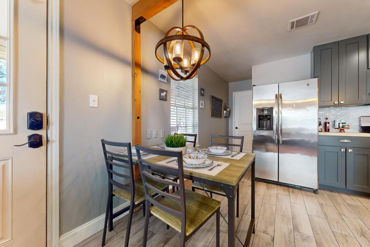 Meadow Creek Cottage Wimberley Εξωτερικό φωτογραφία